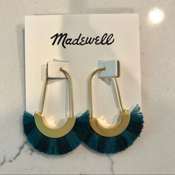 Madewell | Arc Wire Fringe Statement Earri… - Picture 2 of 6